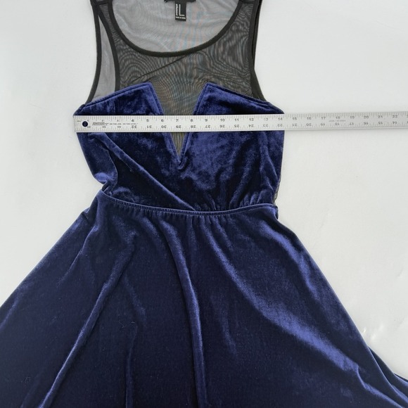 Forever 21 Blue Velvet Black Mesh Fit & Flare Dress Size M Romantic Whimdigoth - Picture 8 of 9